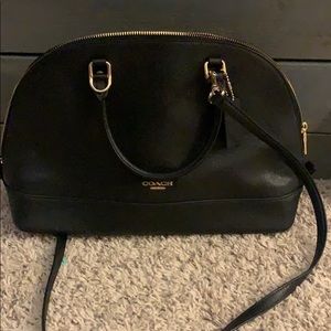 Large coach purse with long strap